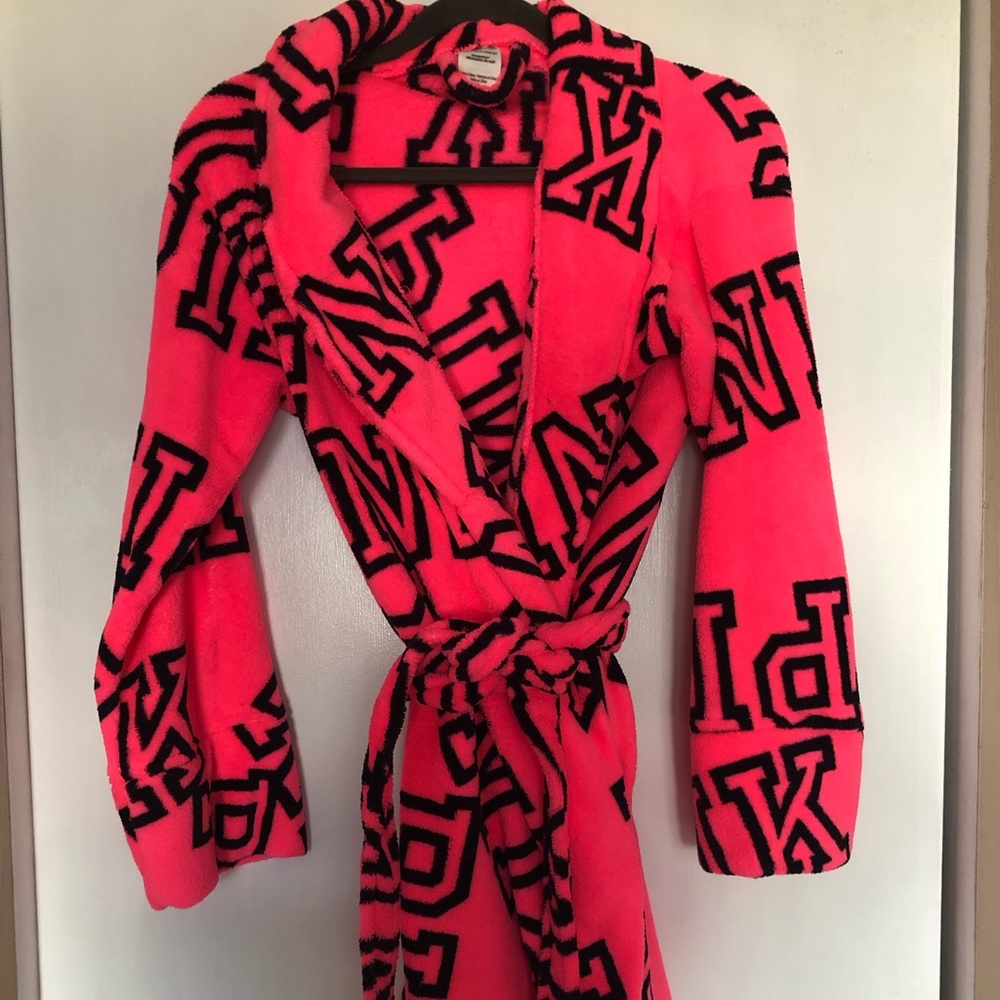 Victoria’s Secret Pink Robe